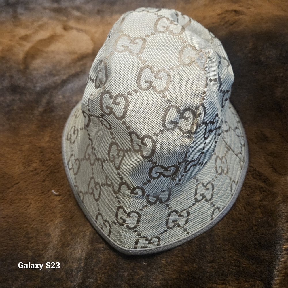 Authentic Jumbo Gucci Bucket Hat